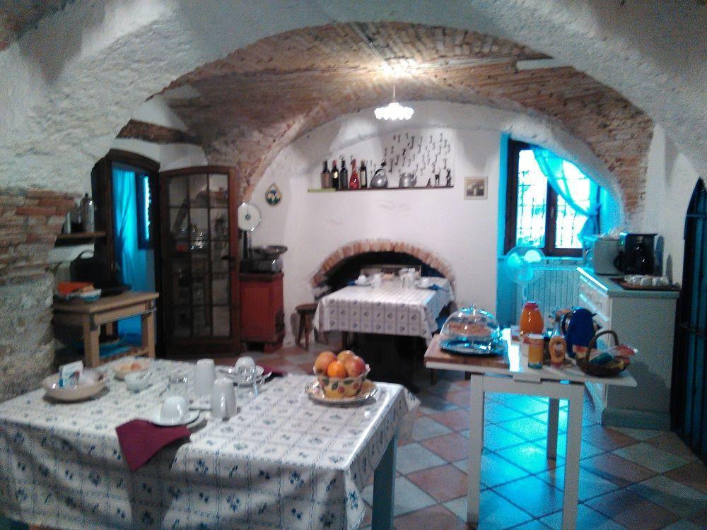 B&B Renzano Bedrooms Salo Bagian luar foto